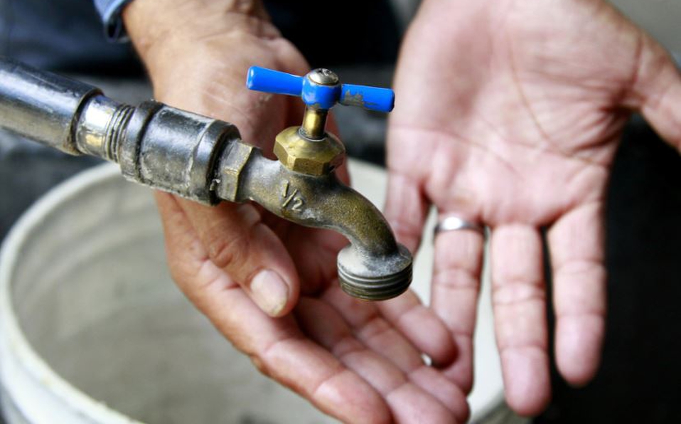 Ecatepec invierte 280 millones de pesos en perforación de pozos para obtener 25 mil millones de litros de agua y abatir desabasto