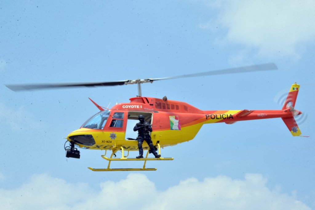 Gracias al helicóptero Coyote I detienen policías municipales a presunto extorsionador en Neza