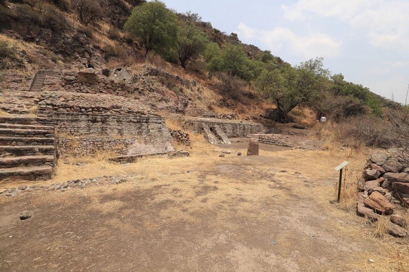 Es zona arqueológica de Tezcutzingo legado del rey  Nezahualcóyotl para los mexiquenses