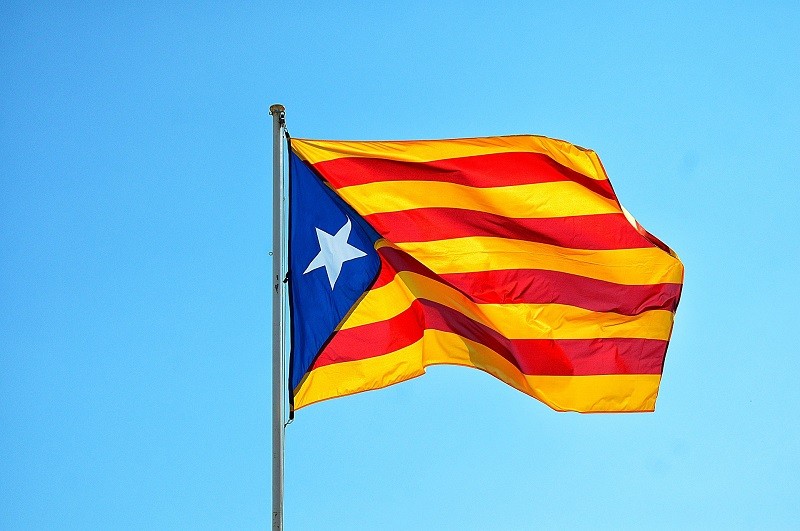 Protegido: Cataluña, un pueblo de paz en lucha sin tregua