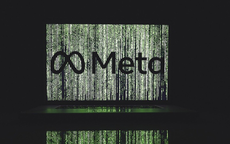 Denuncia Meta 39 mil sitios falsos de sus plataformas