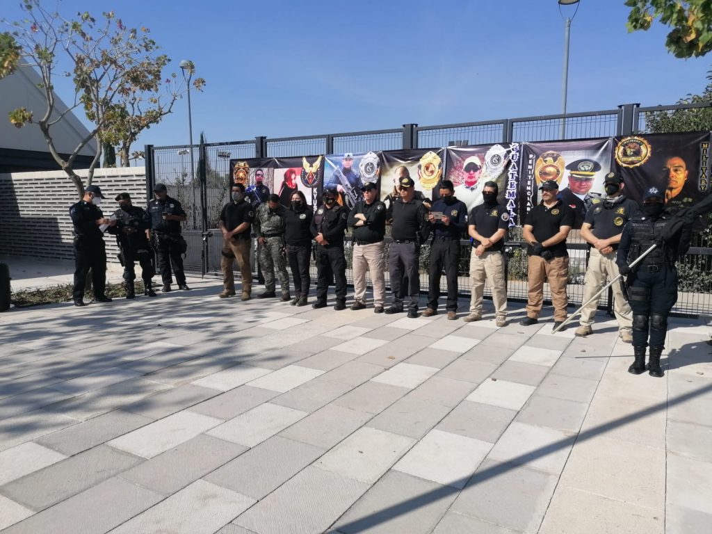 Capacitan a policías de Texcoco con técnicas de combate y manejo de armas