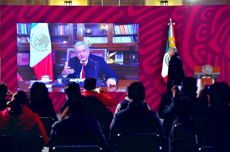 Presidente López Obrador se encuentra bien y dirigiendo los trabajos de gobierno: Segob