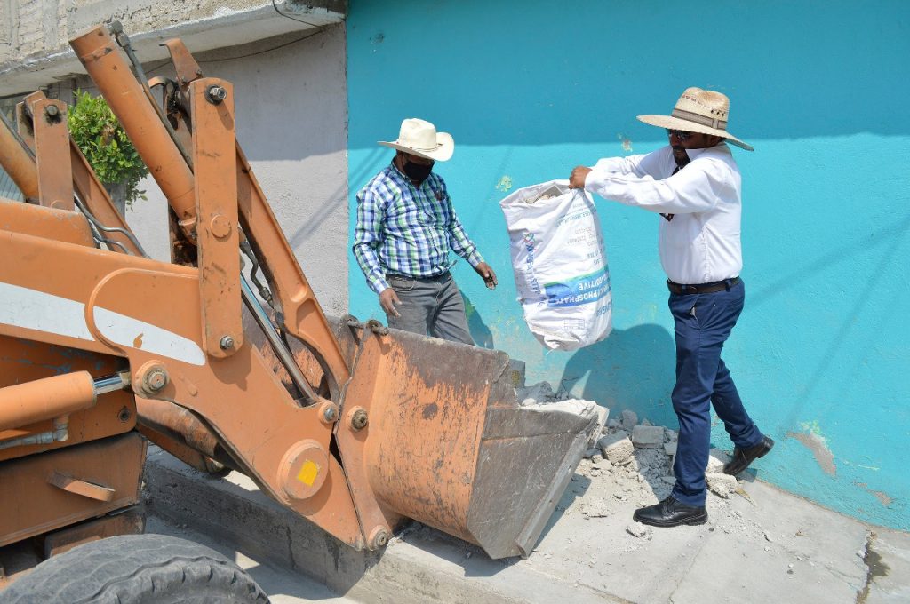 En Chimalhuacán operan las jornadas integrales de limpia para mejorar el entorno