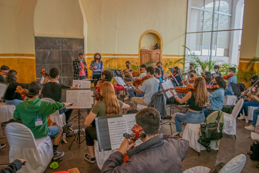 La Orquesta Sinfónica Infantil de México cumple 20 años de trayectoria y realizará conciertos por el Occidente del país