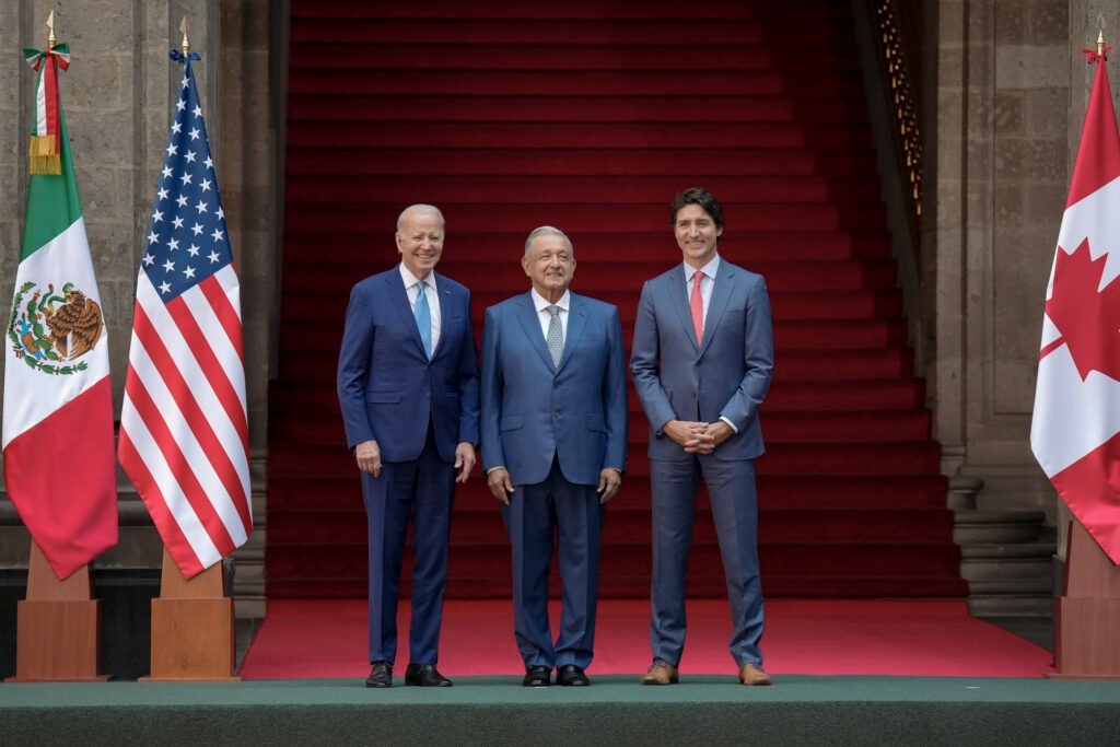 RSF urge a Biden y Trudeau a abordar la seguridad de los periodistas durante la cumbre de Líderes de América del Norte en Ciudad de México