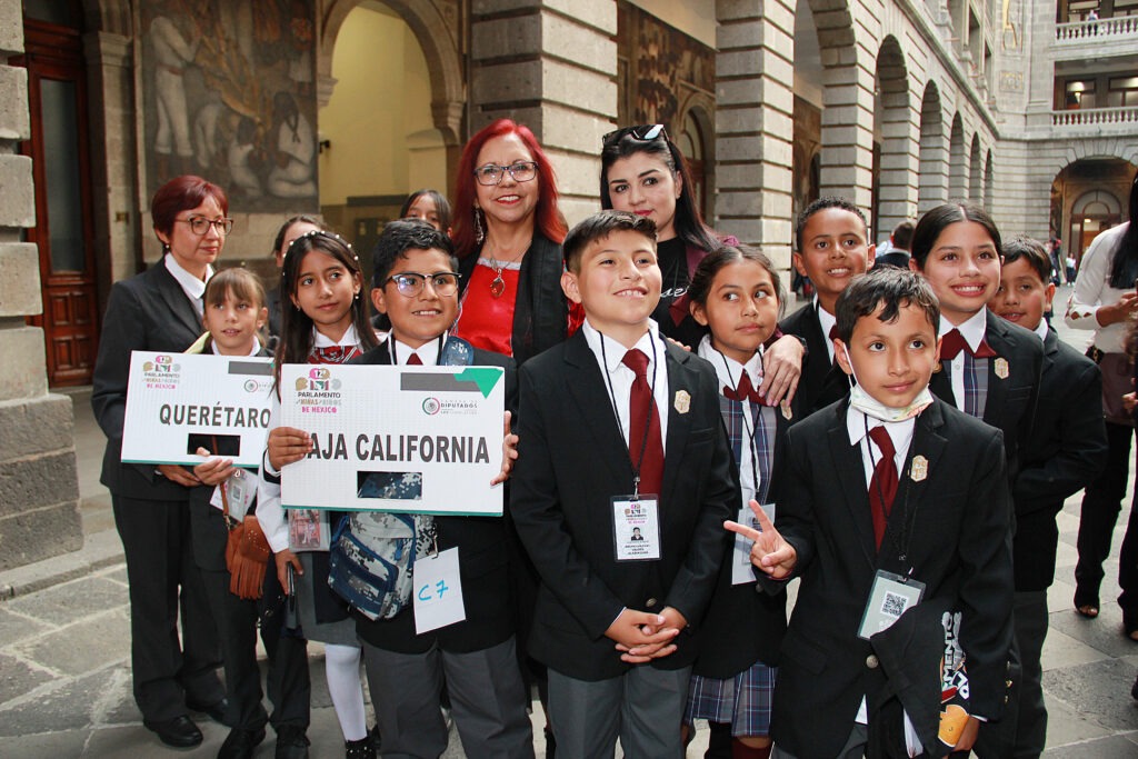 Dialoga la SEP con el 12° Parlamento de Niñas y Niños de México