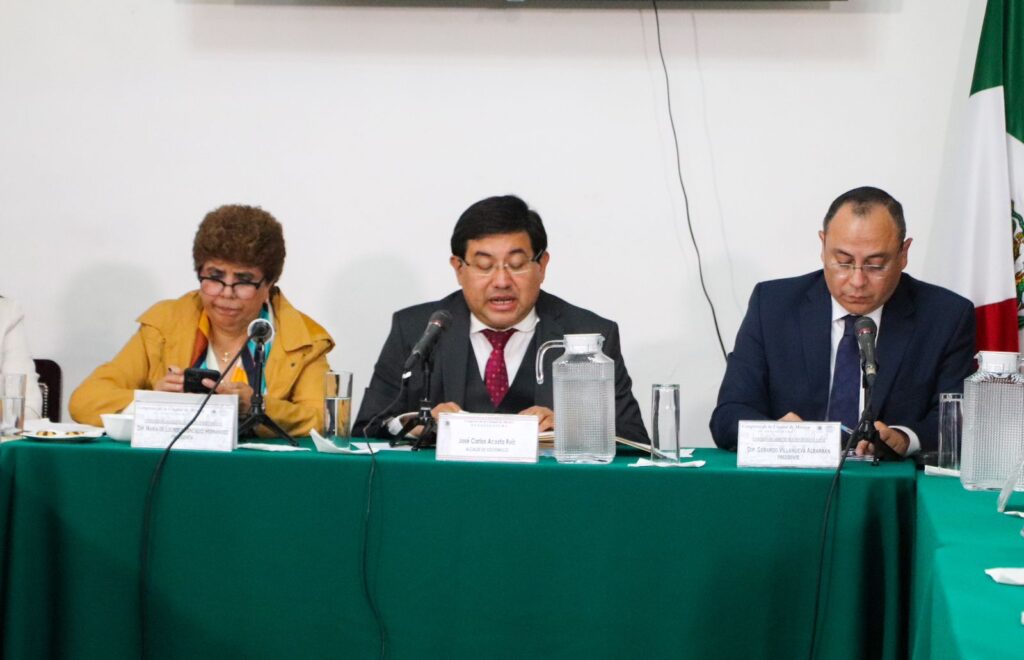 En comparecencia alcalde de Xochimilco destaca acciones en escuelas y limpieza de canales